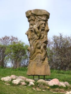svantevit-statue